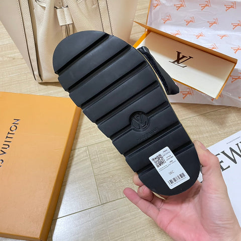 Letter Buckle Velcro Slippers